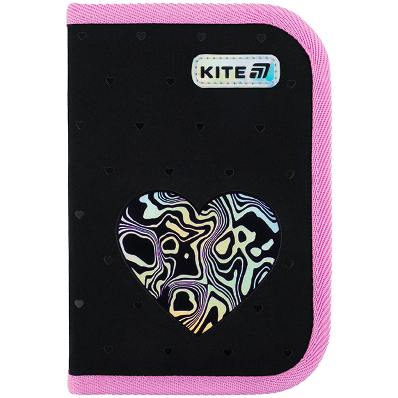Piórnik bez wyposażenia Kite Love is K25-622-3 jednokom., 2-klapkowy