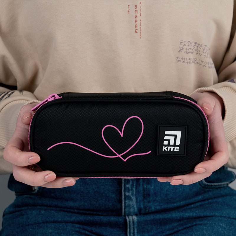 Piórnik saszetka Kite Heart K24-662-9