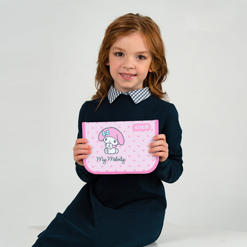 Piórnik bez wyposażenia Kite Hello Kitty HK26-621-3, jednokom., 1-klapkowy