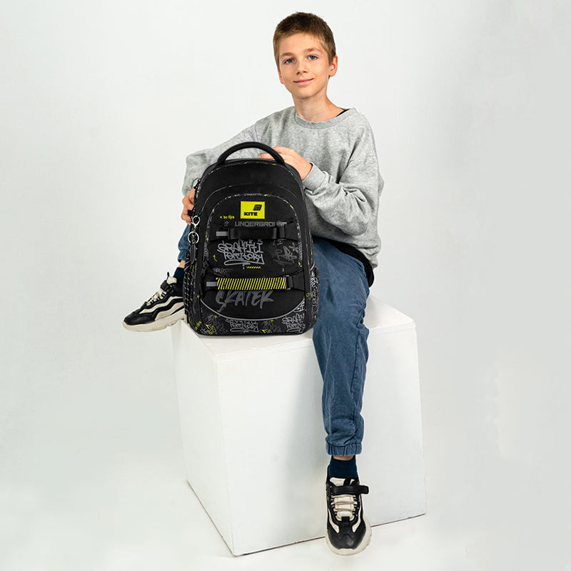 Plecak Kite Education teens Graffiti K26-727M-4