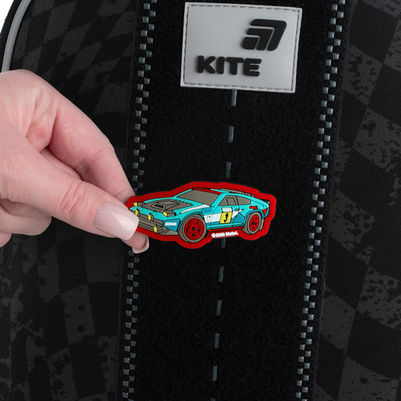 Zestaw plakietek na rzepy i zawieszki Kite Hot Wheels HW26-3010, 2 szt.
